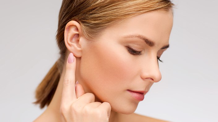 Kepçe Kulak Ameliyatı (Otoplasti) Nedir? Nasıl Uygulanır?